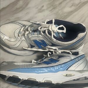New Balance Men's Silver and Blue Athletic Shoes